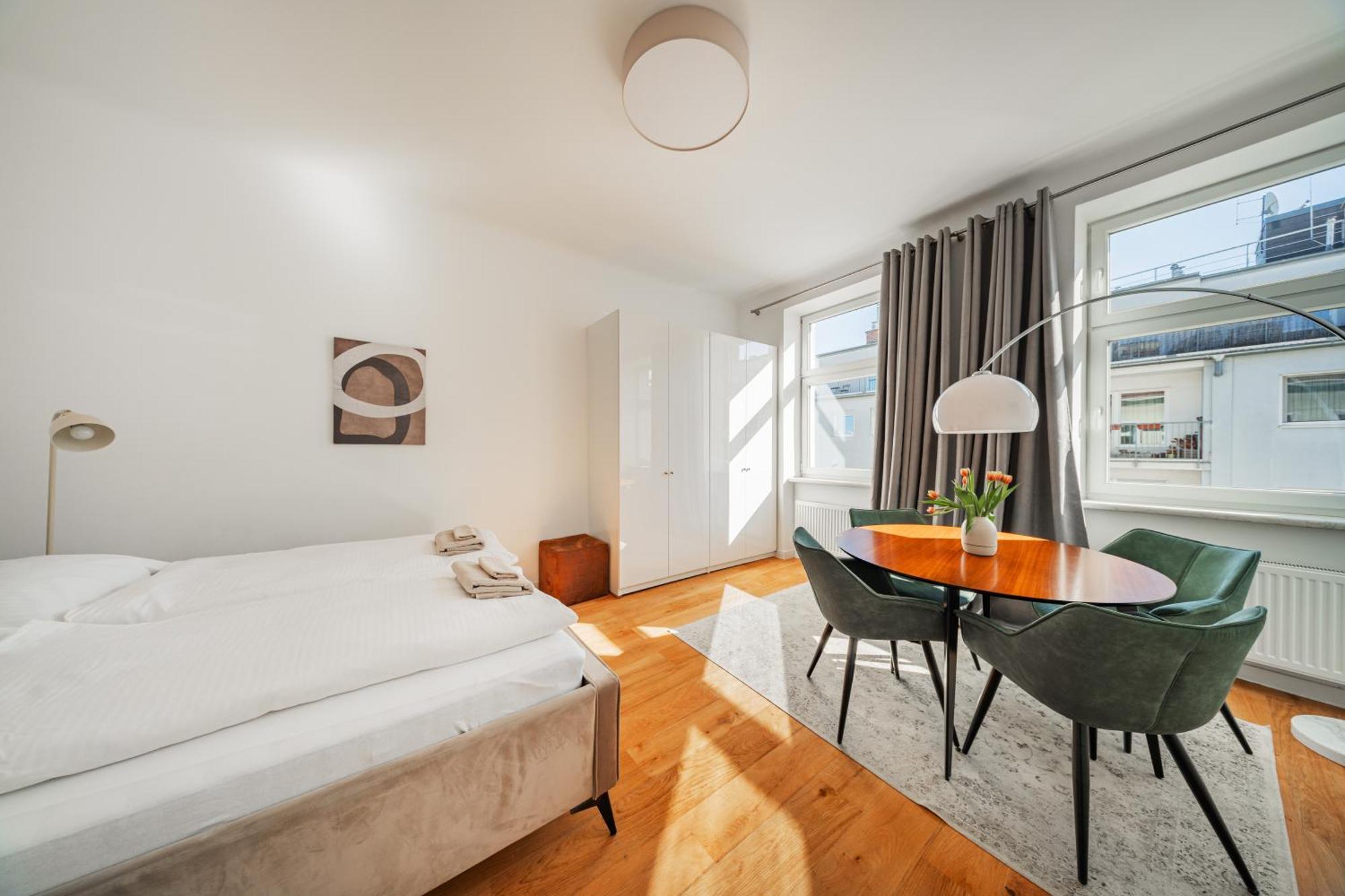 Sonnige Altbauwohnung Nahe Wien Hauptbahnhof Exteriör bild