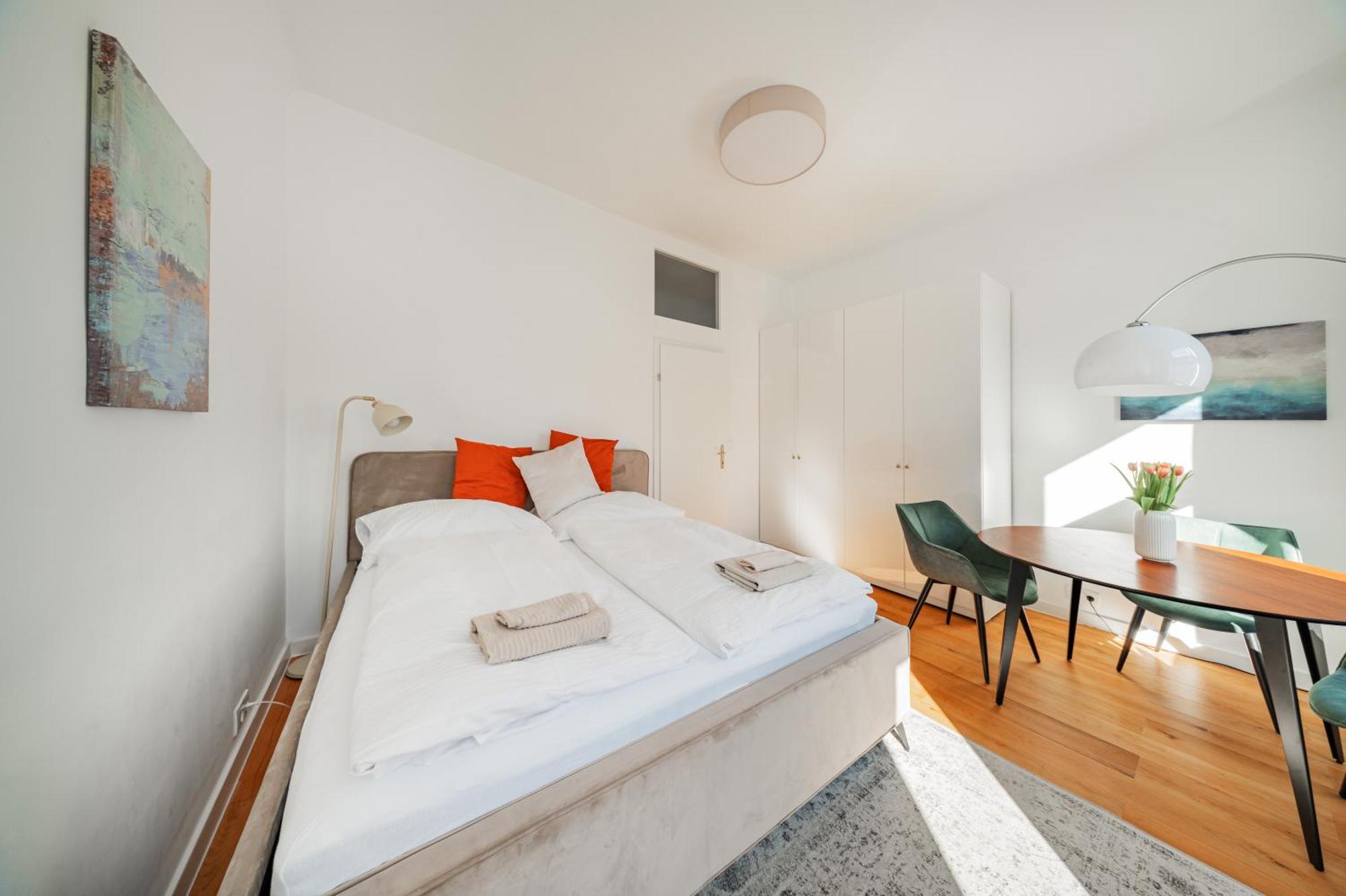 Sonnige Altbauwohnung Nahe Wien Hauptbahnhof Exteriör bild